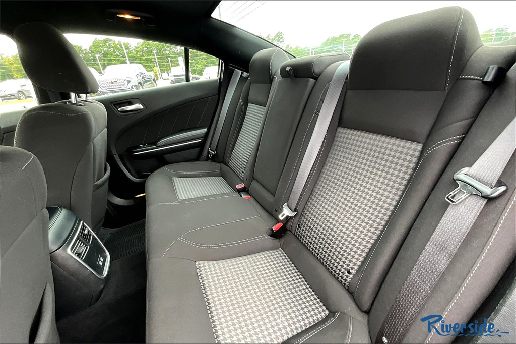 2023 Dodge Charger SXT photo 18