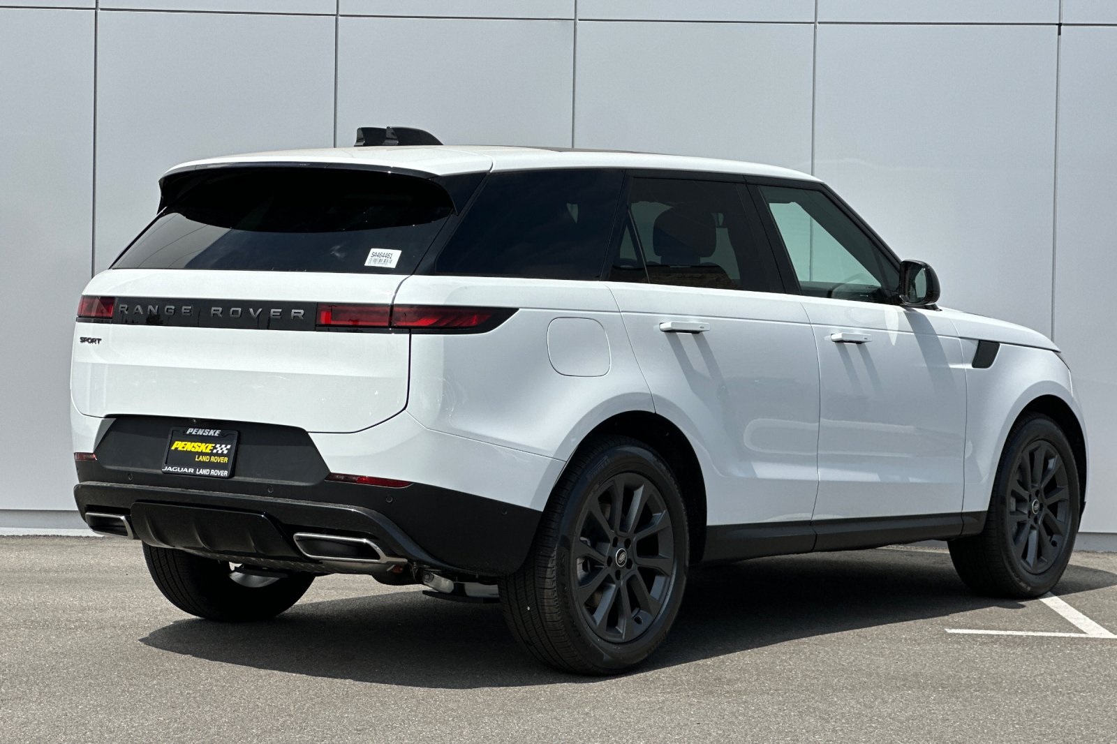 2025 Land Rover Range Rover Sport P360 S photo 4