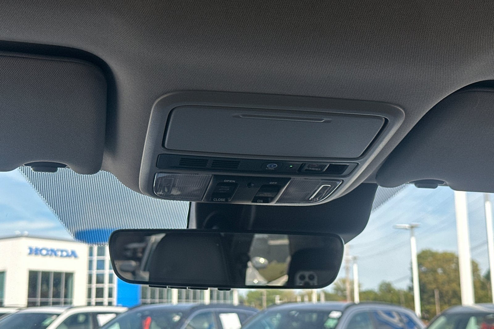 2022 Honda Pilot Touring photo 17