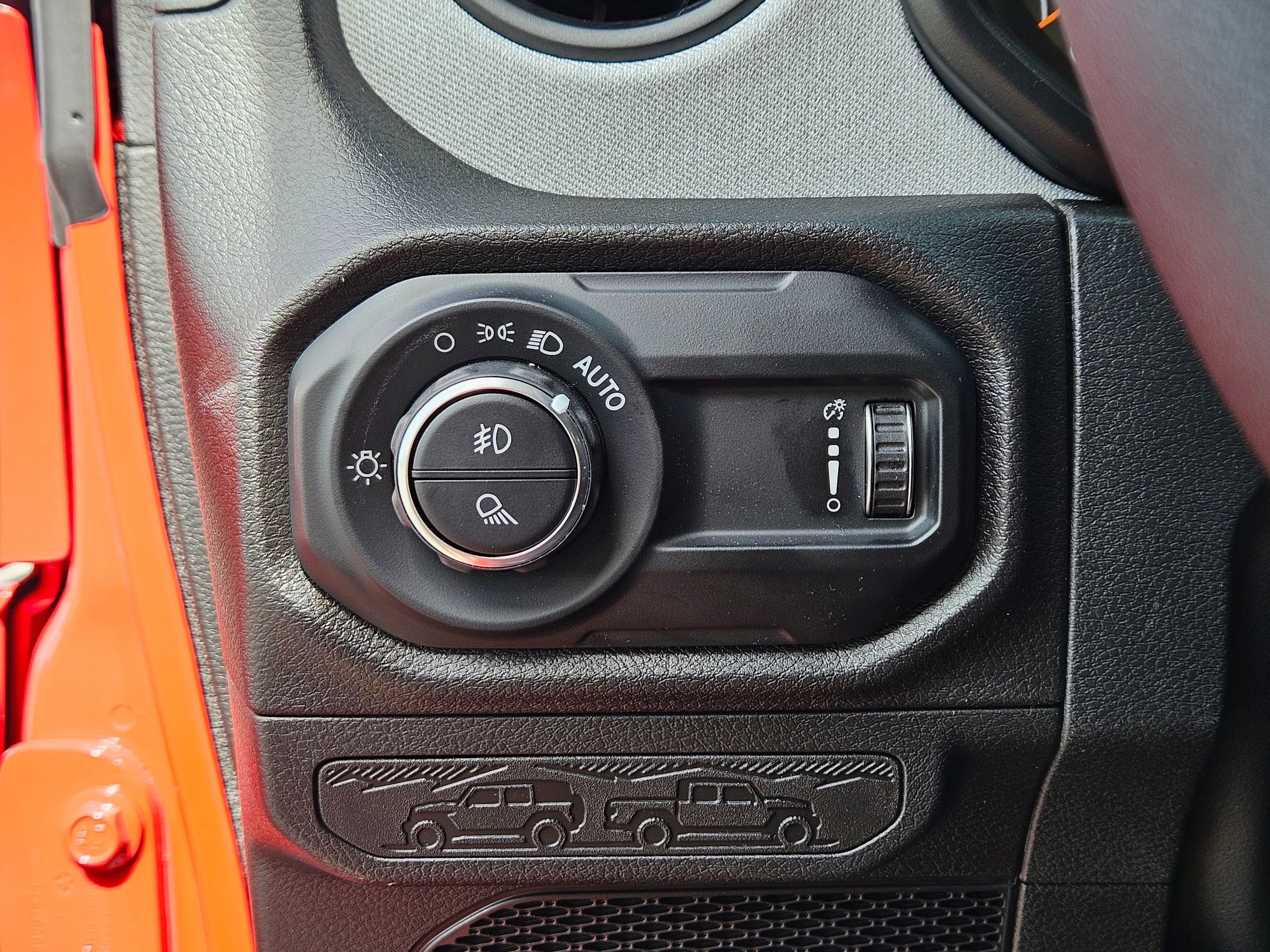 2025 Jeep Gladiator Sport S photo 18