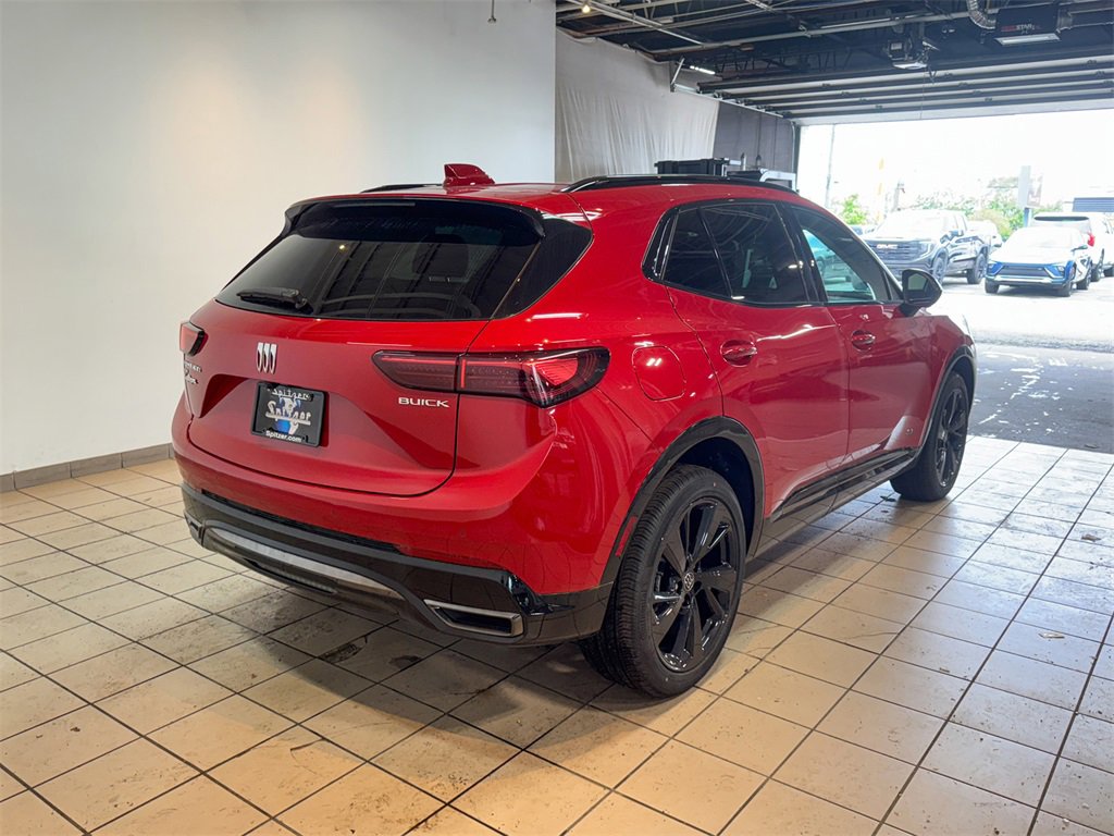 2025 Buick Envision Sport Touring photo 4