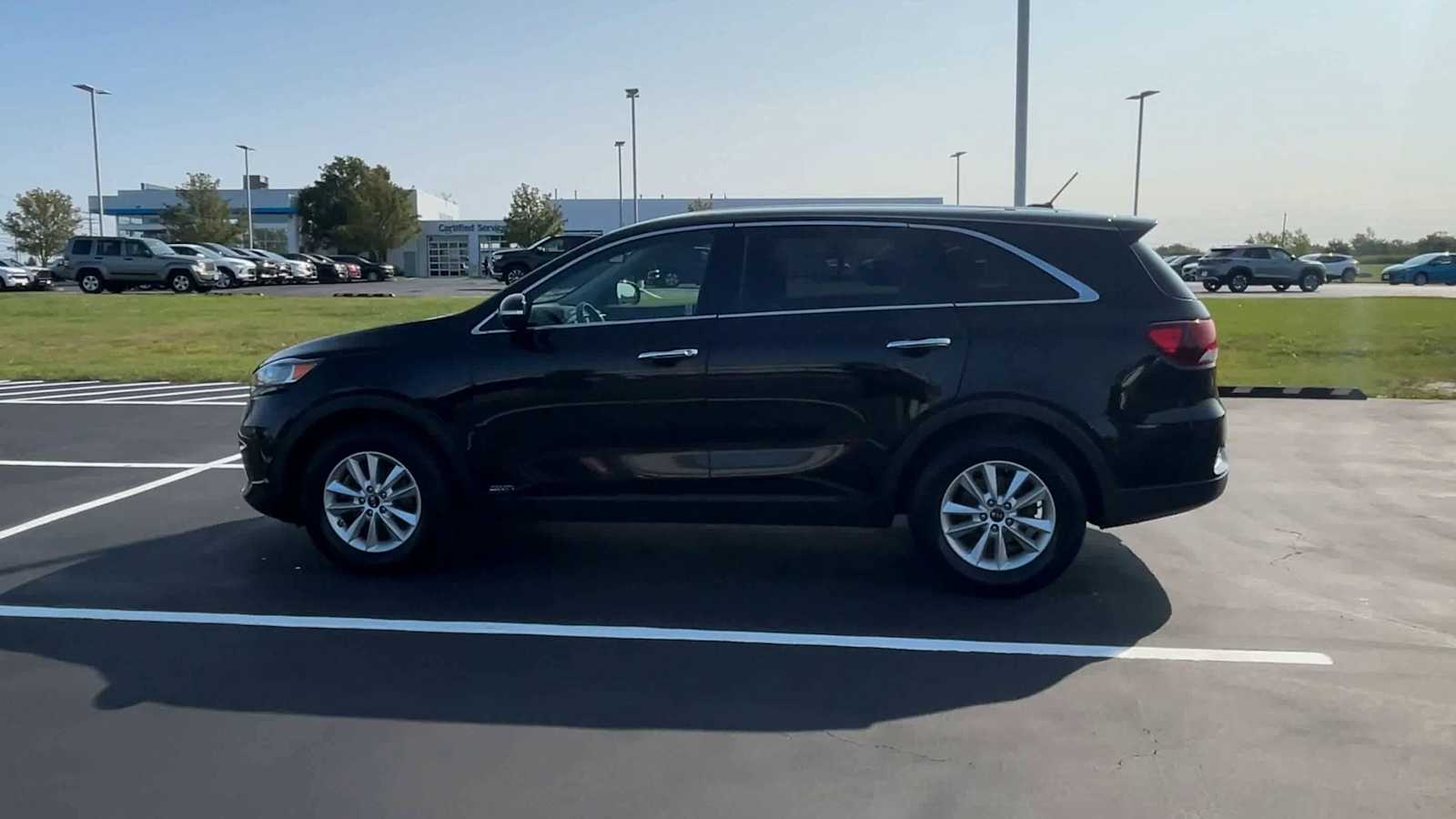 2019 Kia Sorento LX photo 5