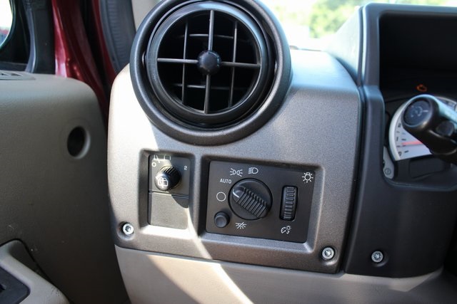 2004 Hummer H2 Base photo 24