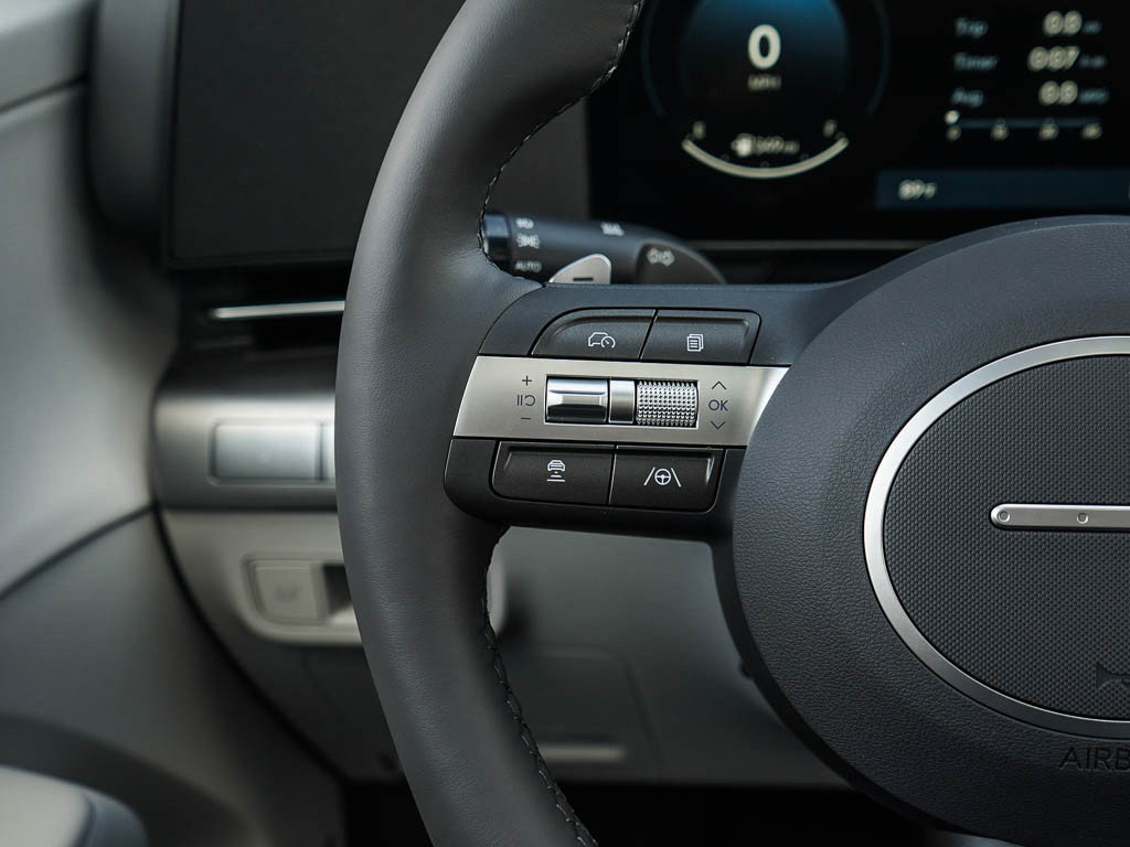 2026 Hyundai Kona Limited photo 18
