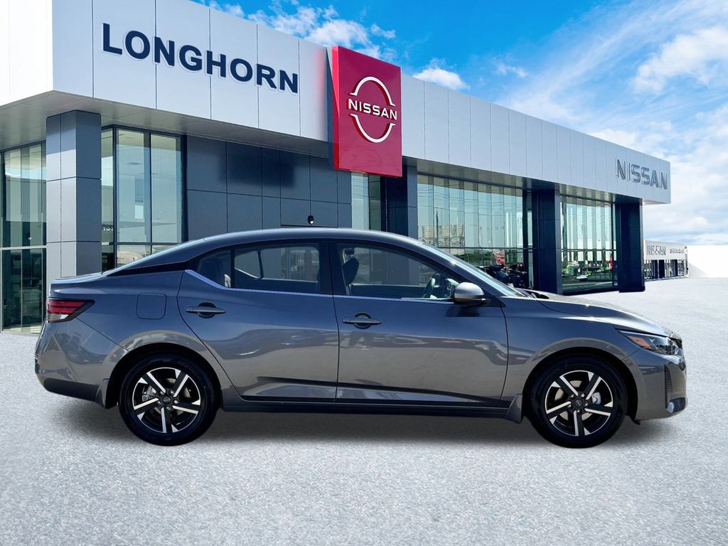 2025 Nissan Sentra SV photo 2