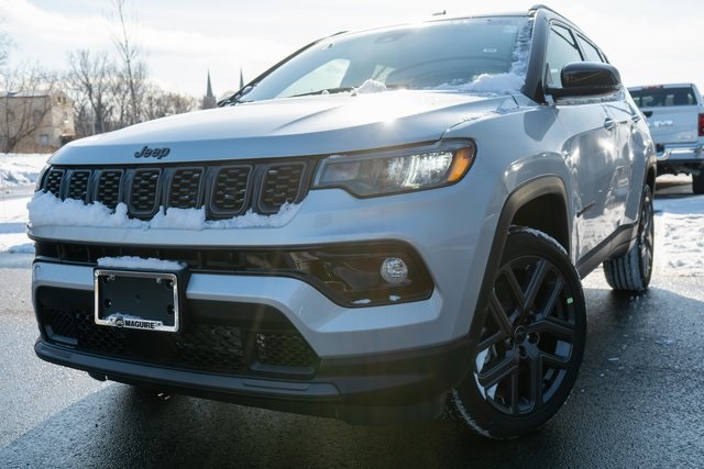 2026 Jeep Compass Limited Altitude's photo