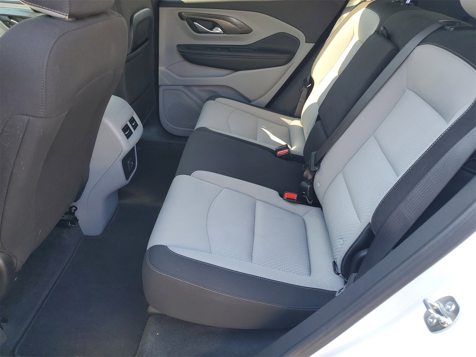 2024 Gmc Terrain SLE photo 20