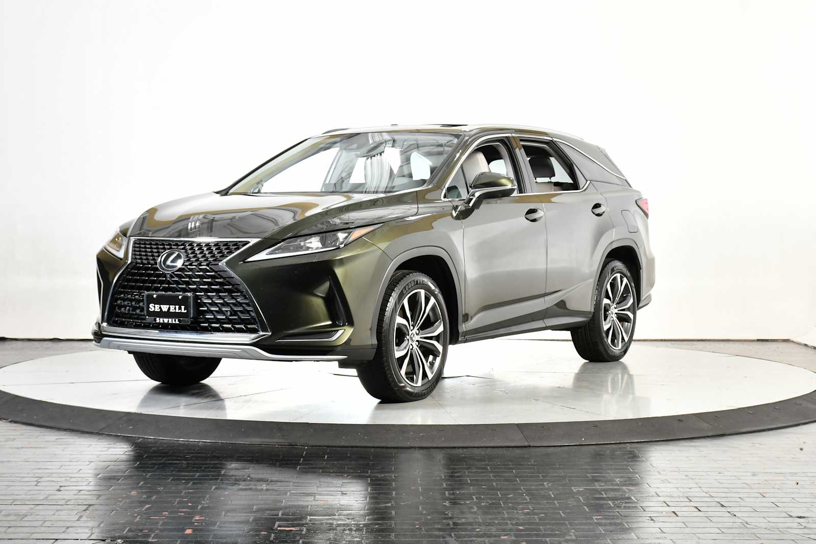 2021 Lexus RX 350's photo