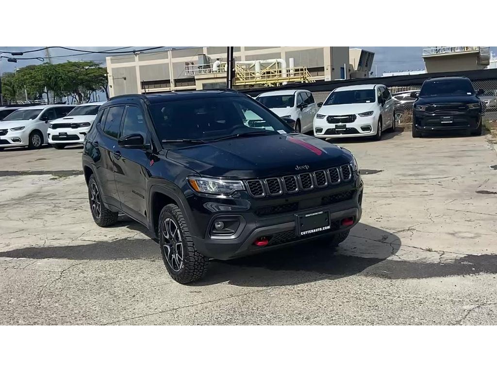 2026 Jeep Compass Trailhawk's photo