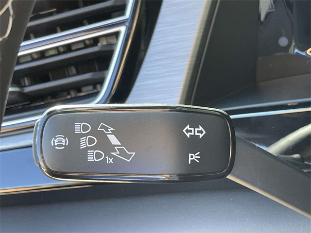 2026 Volkswagen Atlas Cross Sport SE photo 25