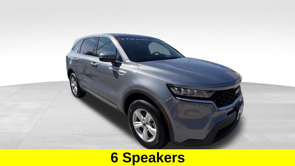 2023 Kia Sorento LX photo 7