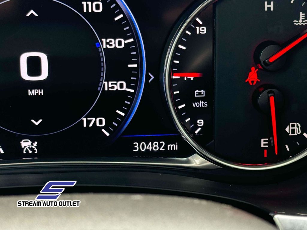 2023 Chevrolet Traverse High Country photo 21