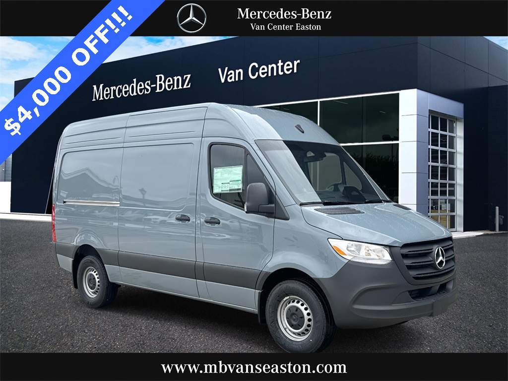 2025 Mercedes-Benz Sprinter Cargo Van Base's photo