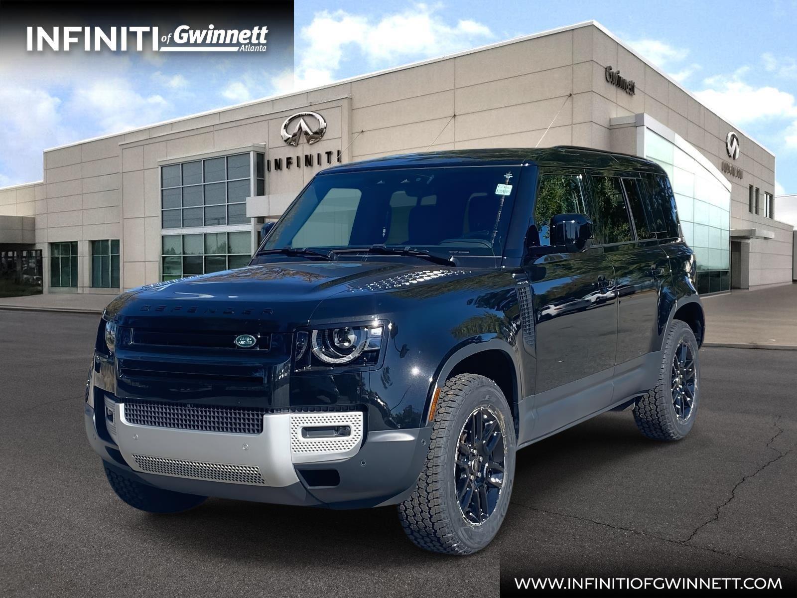 2025 Land Rover Defender S's photo