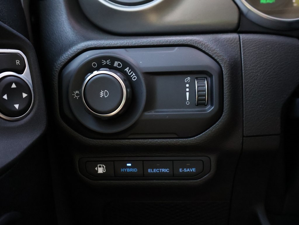 2023 Jeep Wrangler Willys 4xe photo 28