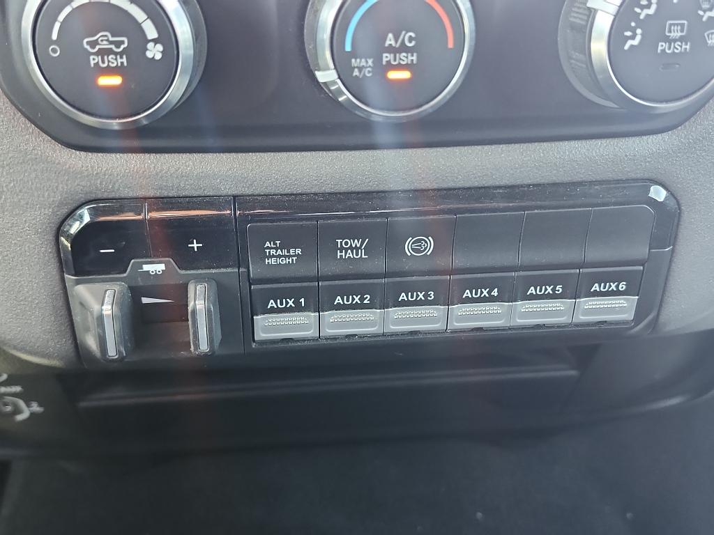 2022 Ram 3500 Tradesman photo 19