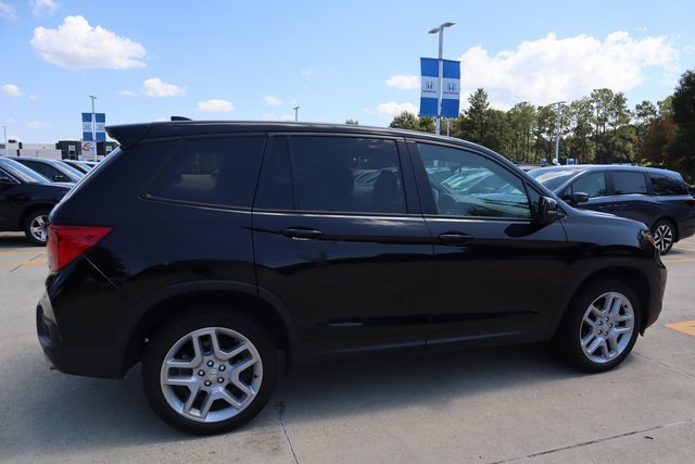 2024 Honda Passport EX-L photo 3