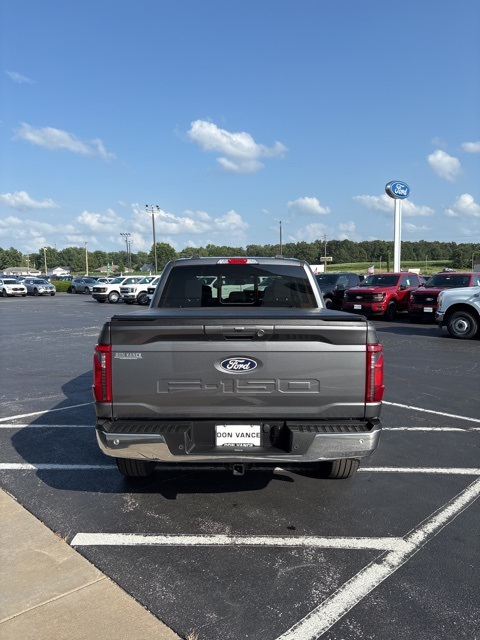 2024 Ford F-150 XLT photo 4