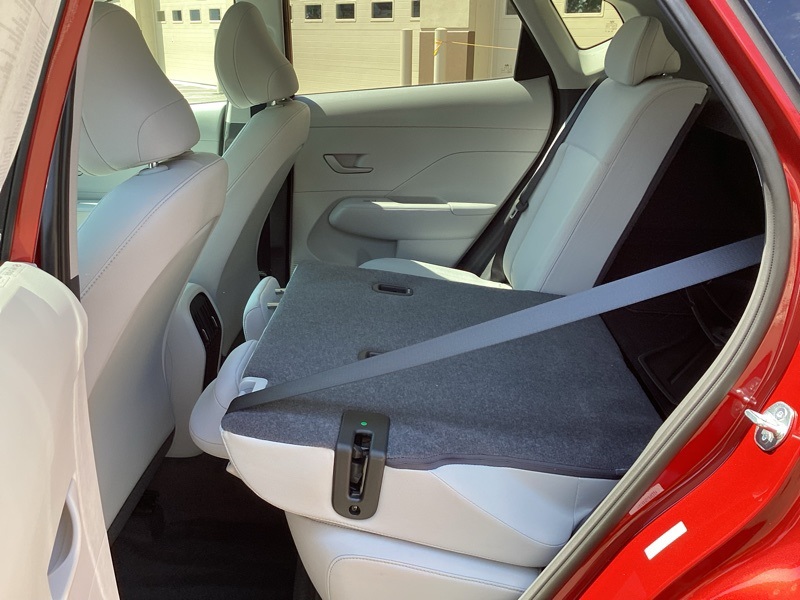 2025 Hyundai Kona SEL photo 22