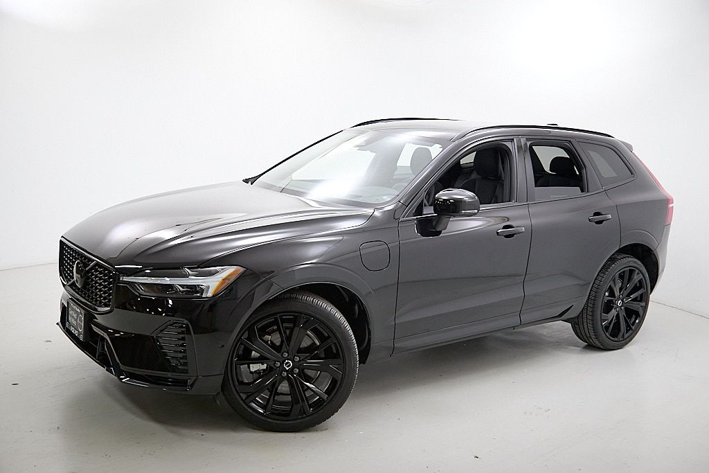 2024 VOLVO XC60 - Image 2