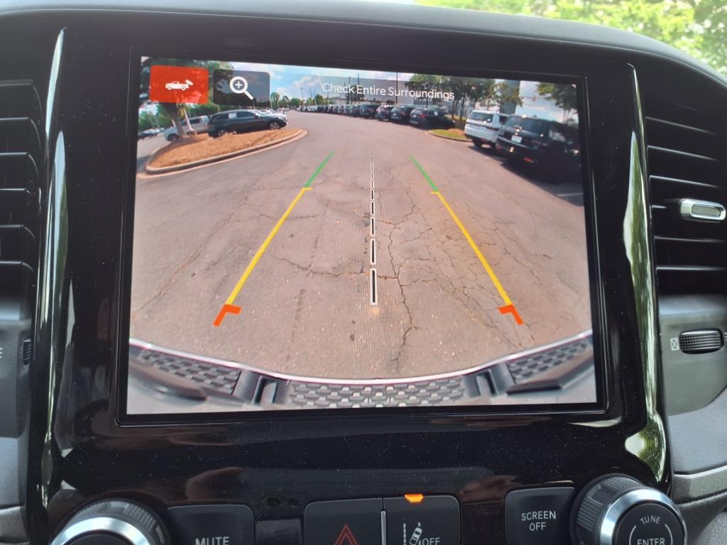 2025 Ram 1500 Tradesman photo 8