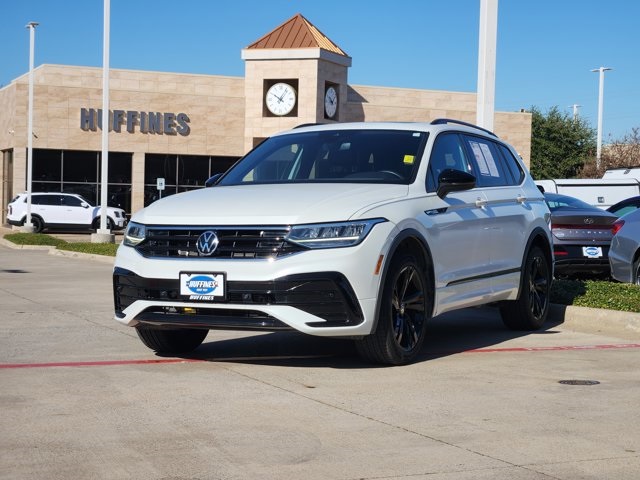 2023 Volkswagen Tiguan SE R-Line Black photo 2