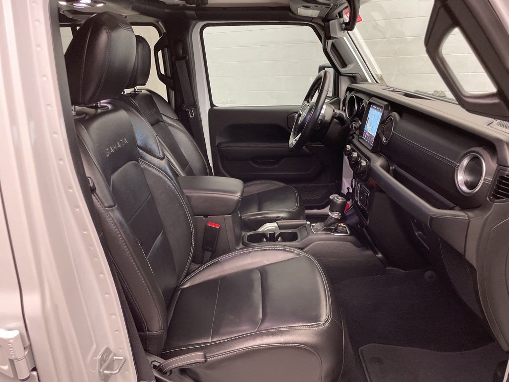 2022 Jeep Wrangler Unlimited Sahara photo 22