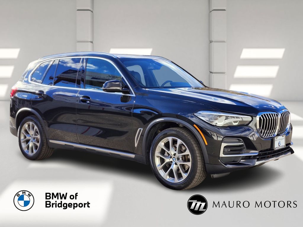2022 BMW X5 40i's photo