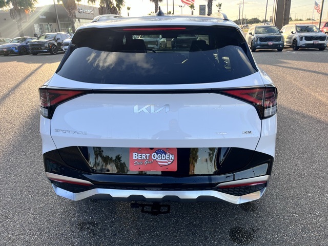 2025 Kia Sportage photo 3