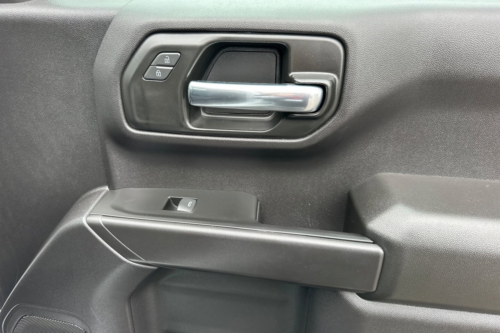 2024 Chevrolet Silverado 1500 Custom Trail Boss photo 19