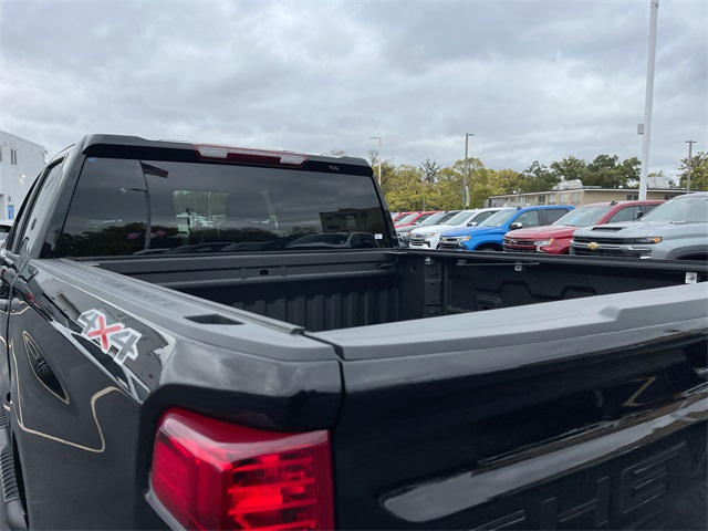 2024 CHEVROLET SILVERADO - Image 24