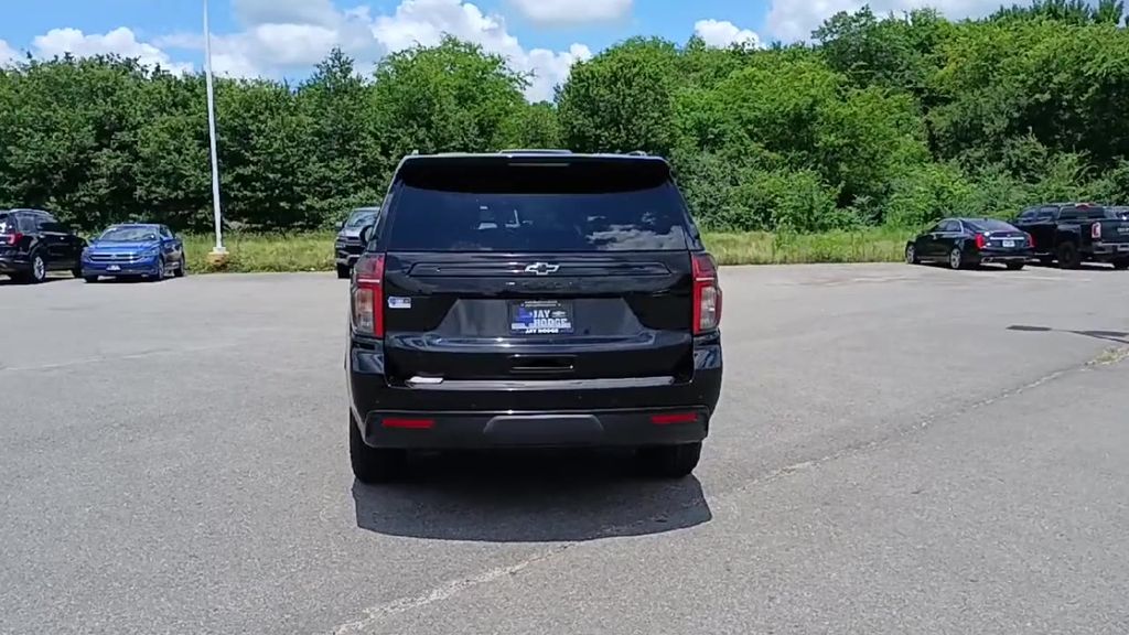 2023 Chevrolet Tahoe Z71 photo 6