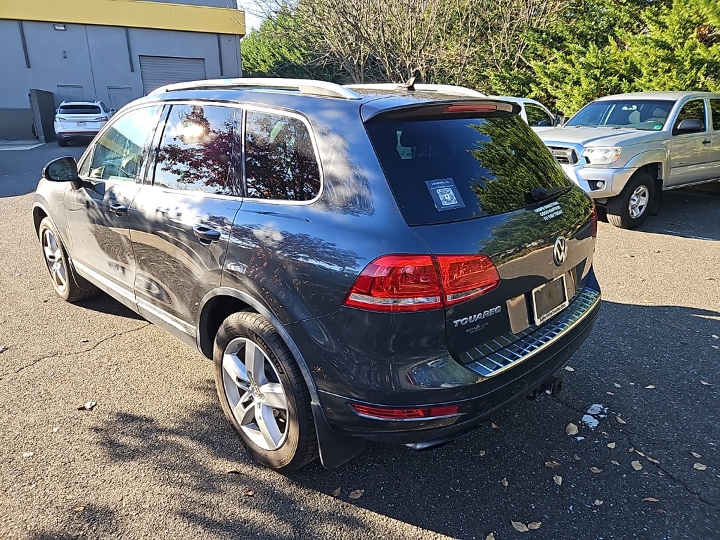 2013 Volkswagen Touareg VR6 FSI Lux photo 3