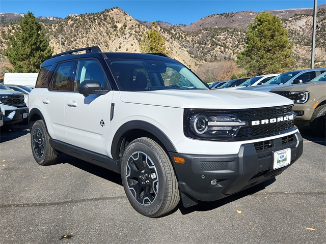 2025 Ford Bronco Sport Outer Banks's photo