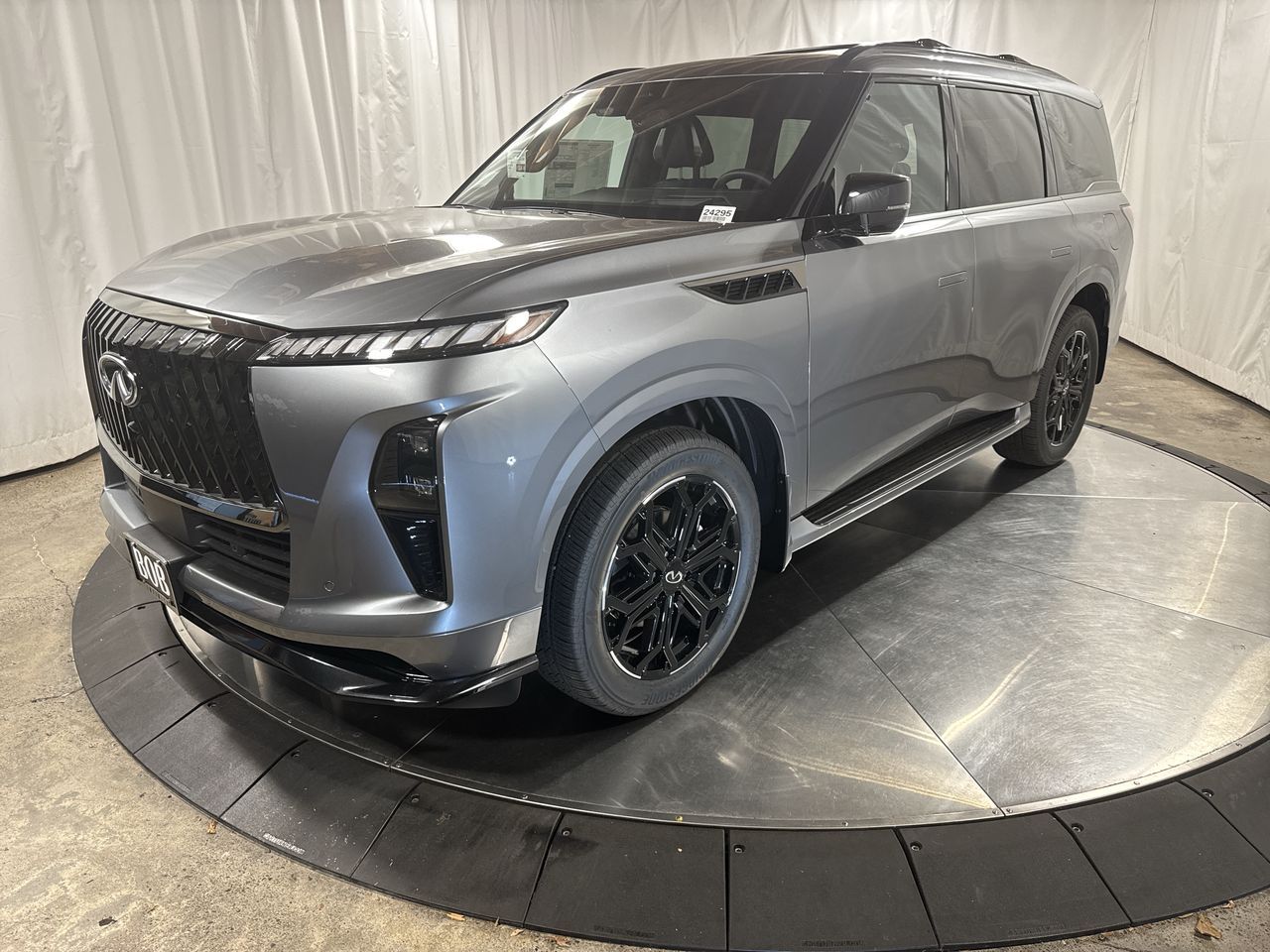 2026 INFINITI QX80 Sport's photo