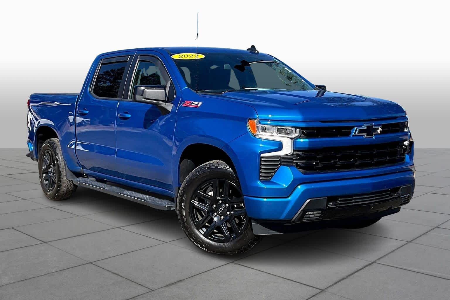 2022 Chevrolet Silverado 1500 RST photo 2