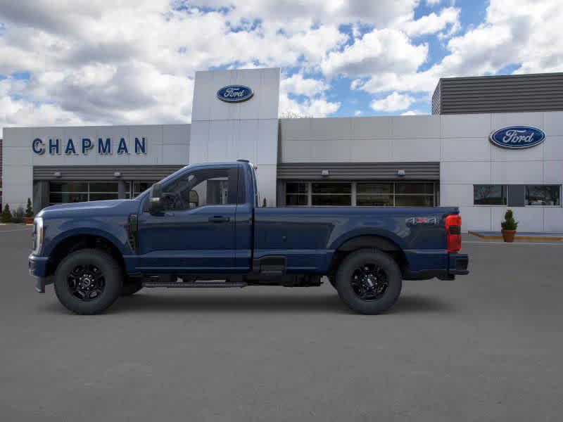 2025 Ford F-350 XL photo 2