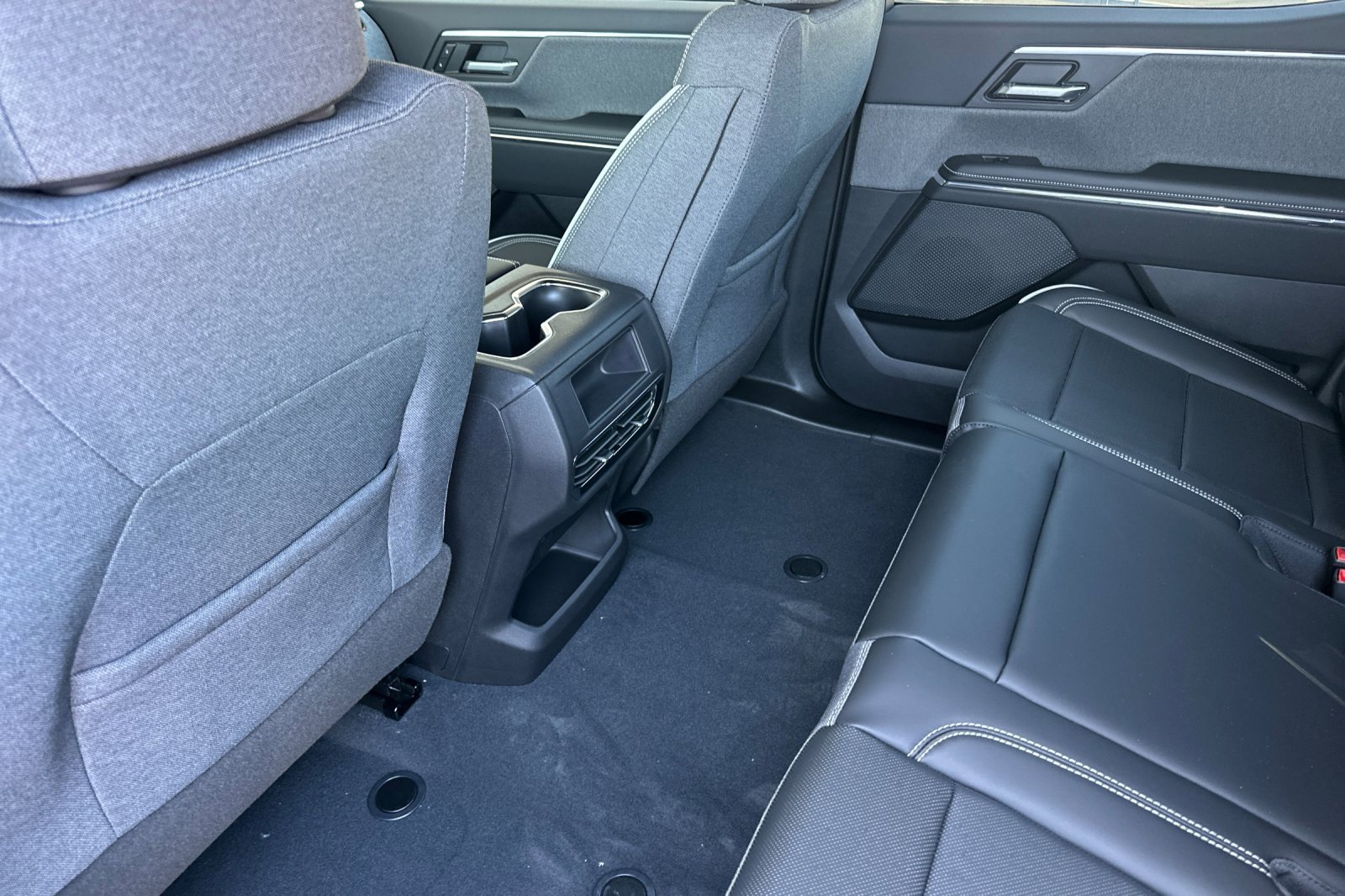 2026 Gmc Sierra Elevation photo 9
