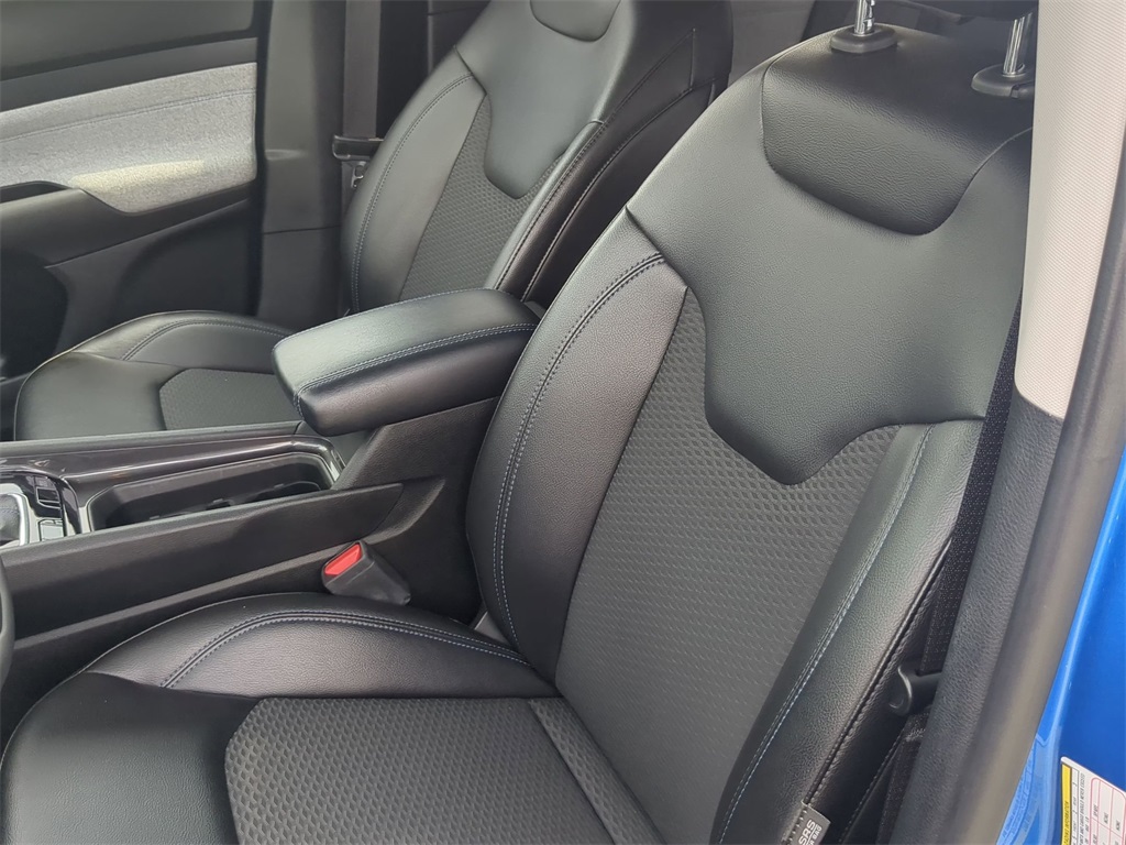 2022 Jeep Compass Latitude photo 13