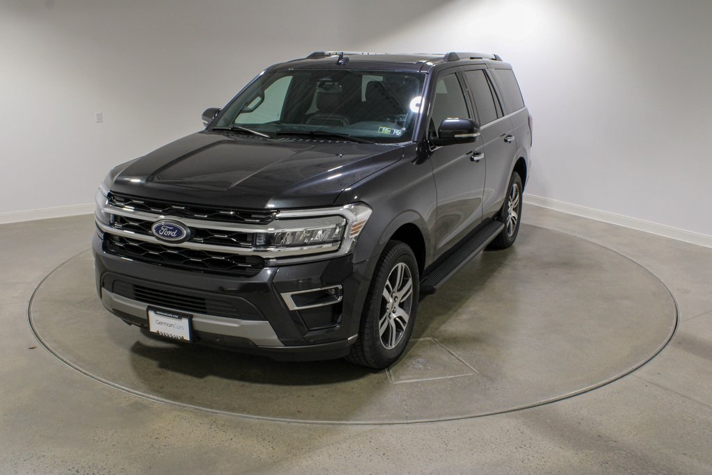 2024 Ford Expedition Limited's photo