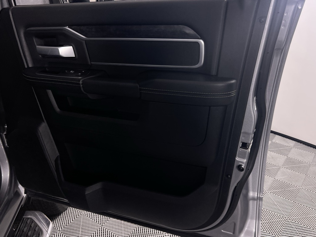 2024 Ram 2500 Big Horn photo 30