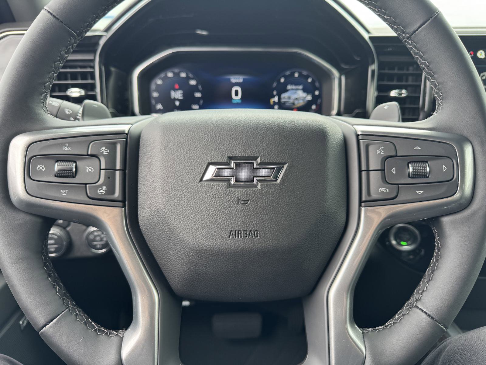 2025 Chevrolet Silverado 1500 RST photo 24