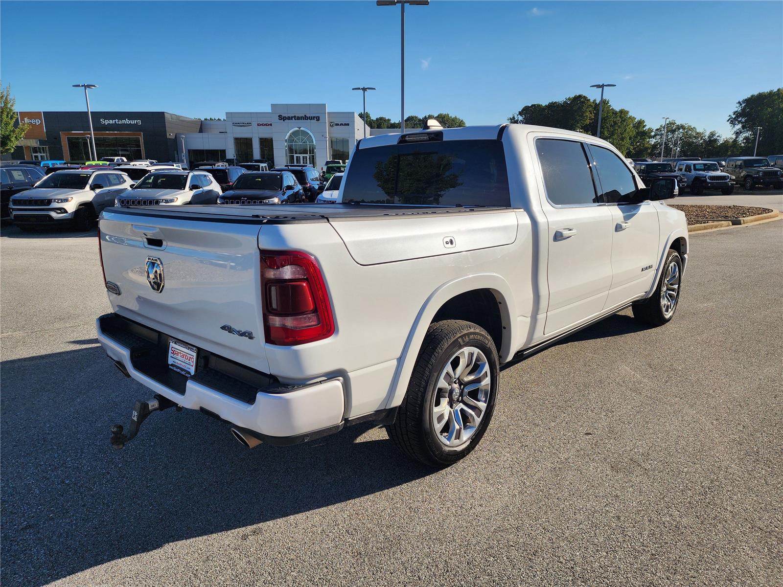 2023 Ram 1500 Longhorn photo 4