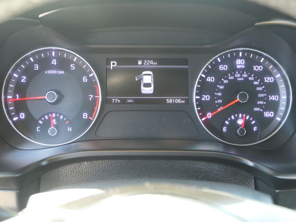 2023 Kia Forte GT-Line photo 13