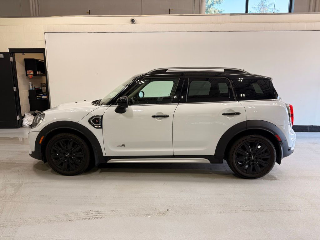 Used 2019 MINI Countryman S with VIN WMZYT5C5XK3E69888 for sale in Golden Valley, Minnesota