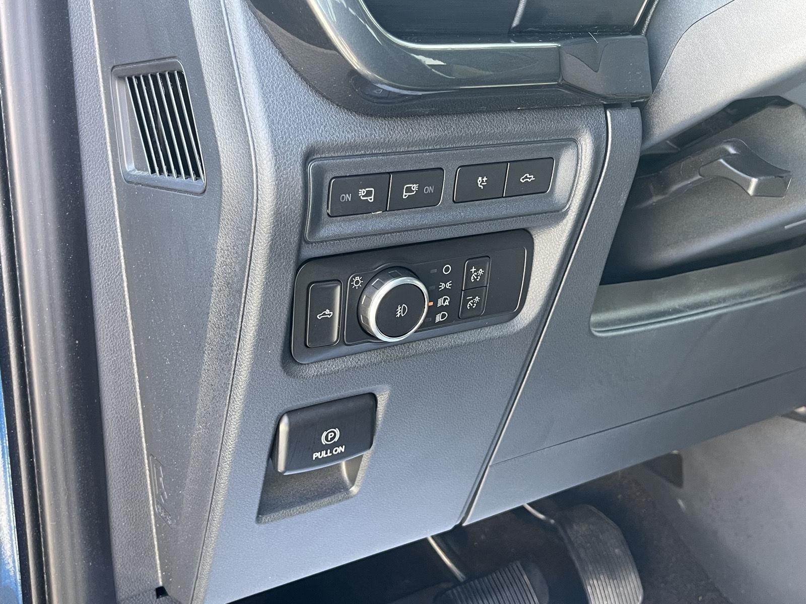 2022 Ford F-150 XLT photo 23