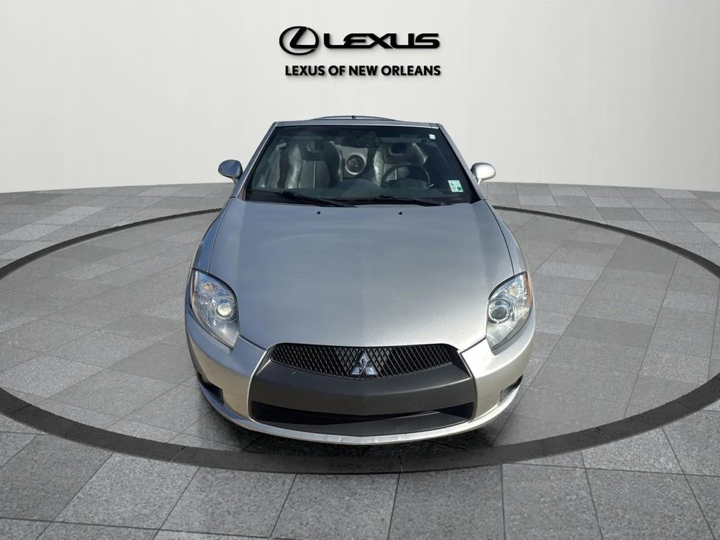 2012 Mitsubishi Eclipse SE photo 4