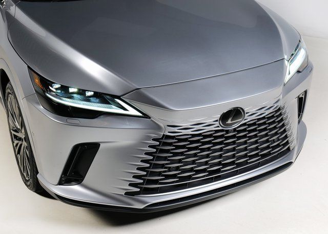 2024 Lexus RX 350h Luxury photo 27
