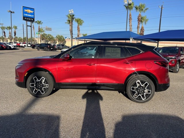2025 Chevrolet Blazer RS photo 3