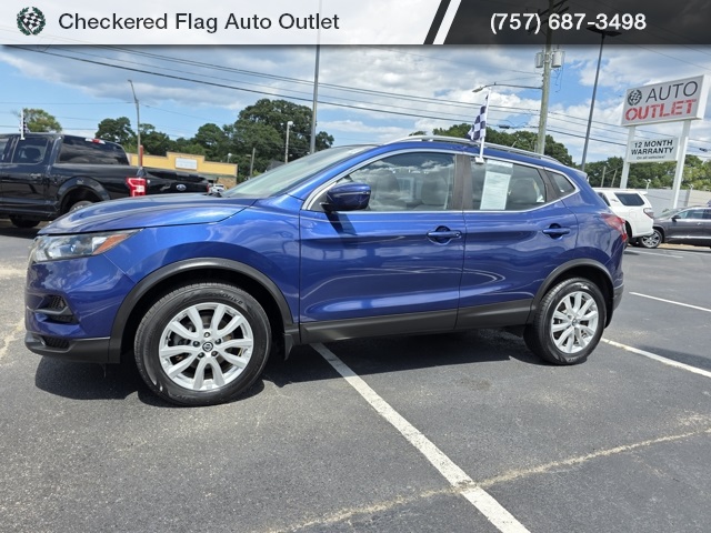 2020 Nissan Rogue Sport SV photo 2